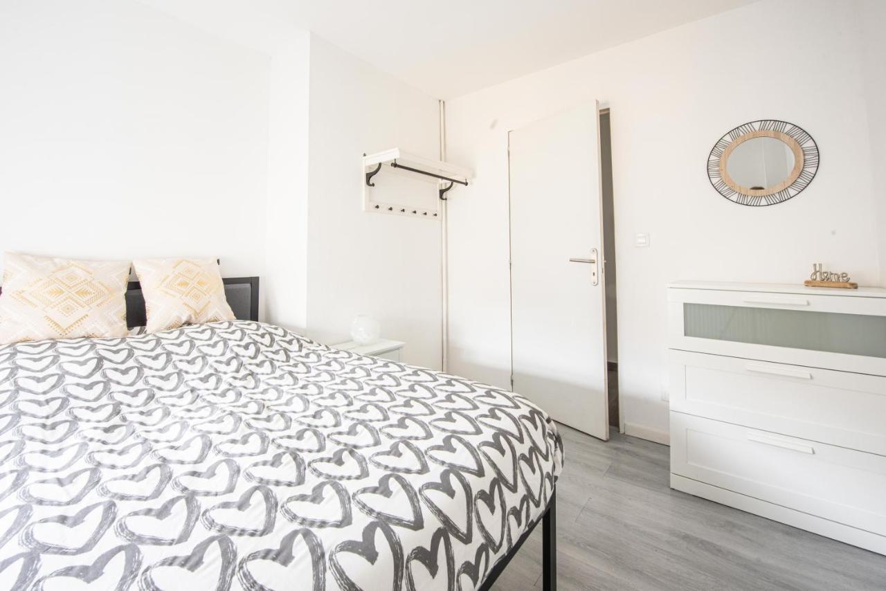 Oasis Mulhousien - Rdc, Wifi, Parking Apartman Mulhouse Kültér fotó